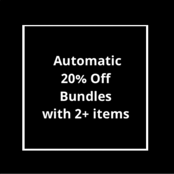 Coach | Signature Canvas Leather Wristlet - Black - Picture 8 of 11